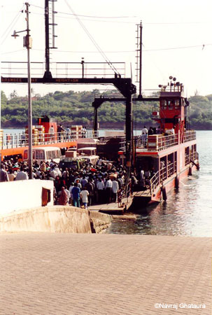 Ferry_to_south_coast