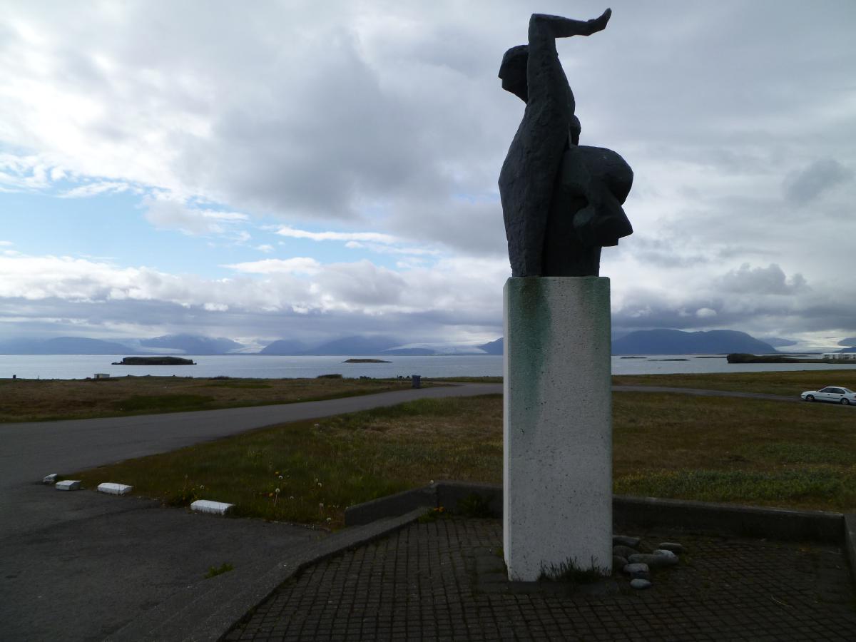 120616eStatueGlaciers