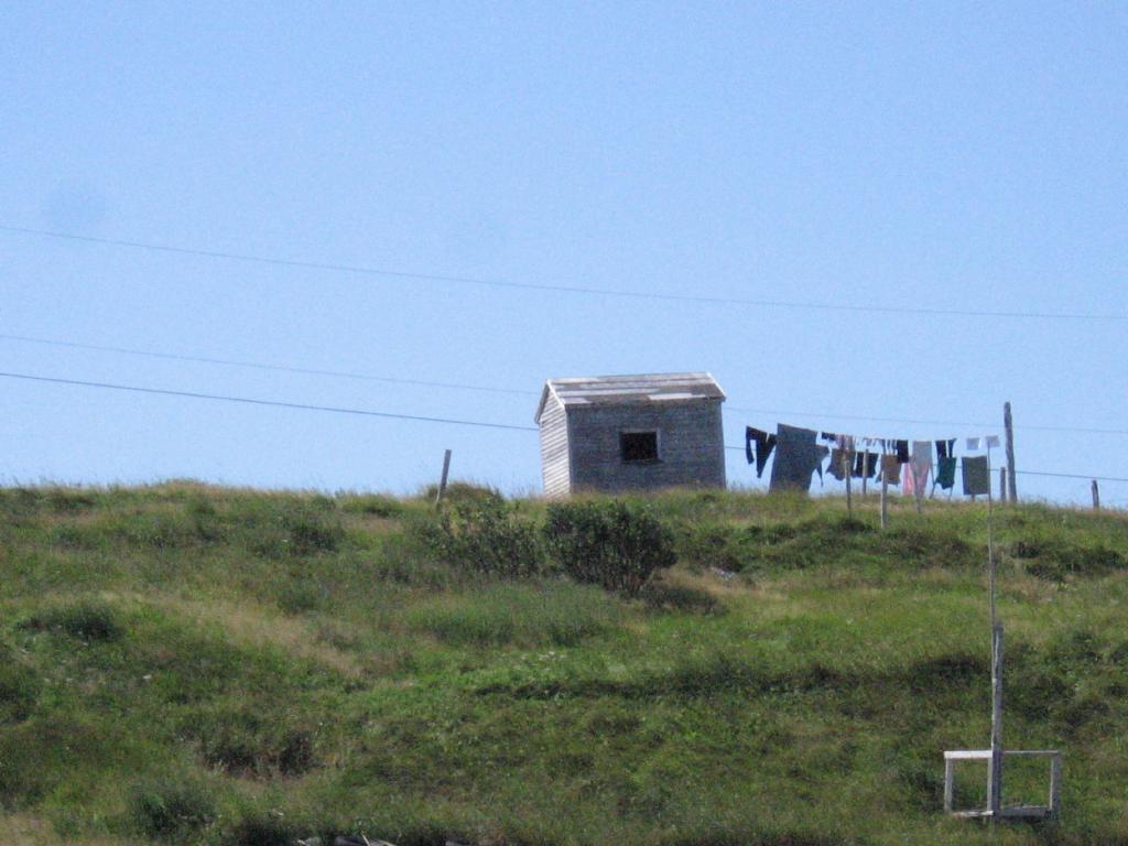 100808laundryFerryland