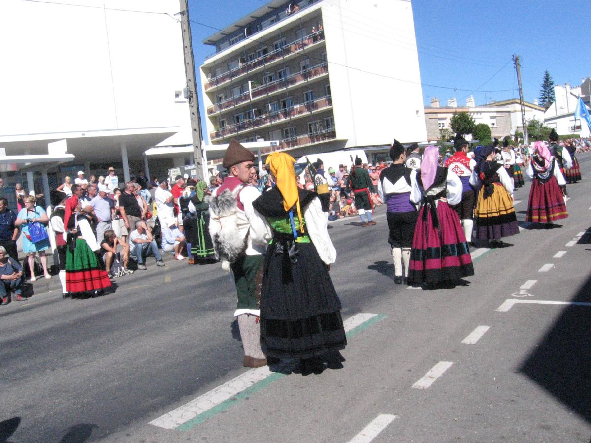 doa150809parade