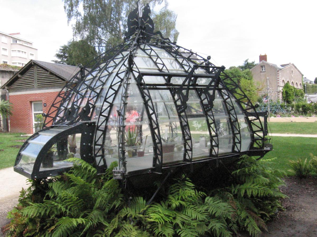 aua150731botGarCactus