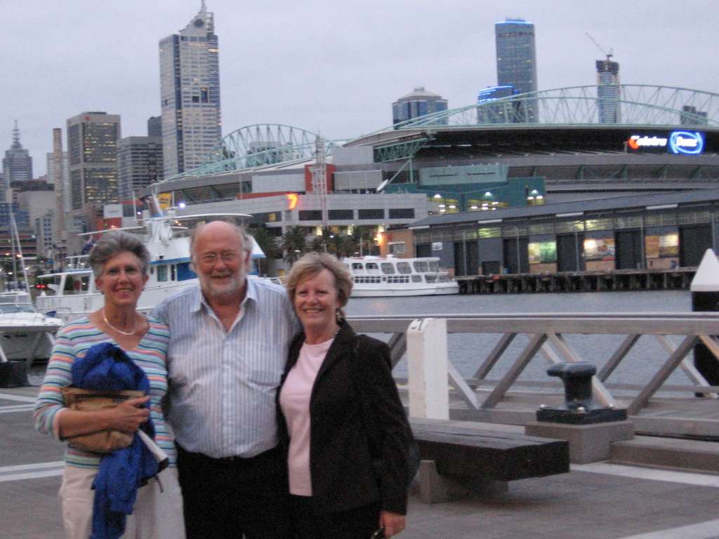 060221friendsDocklands