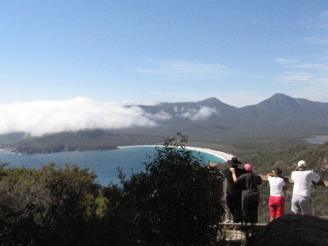 060122lookoutWineglass