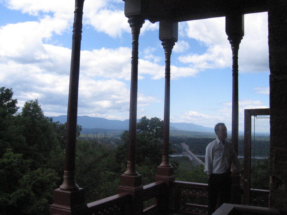 gd140828CatskillsOlana