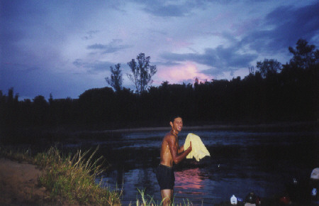 Taking my shower in the river, Phalan