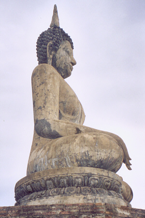 Buddha statue in the Sukhothai ruins