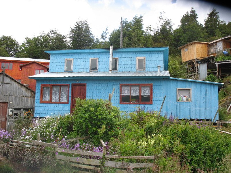 typicaltortelcottage.jpg